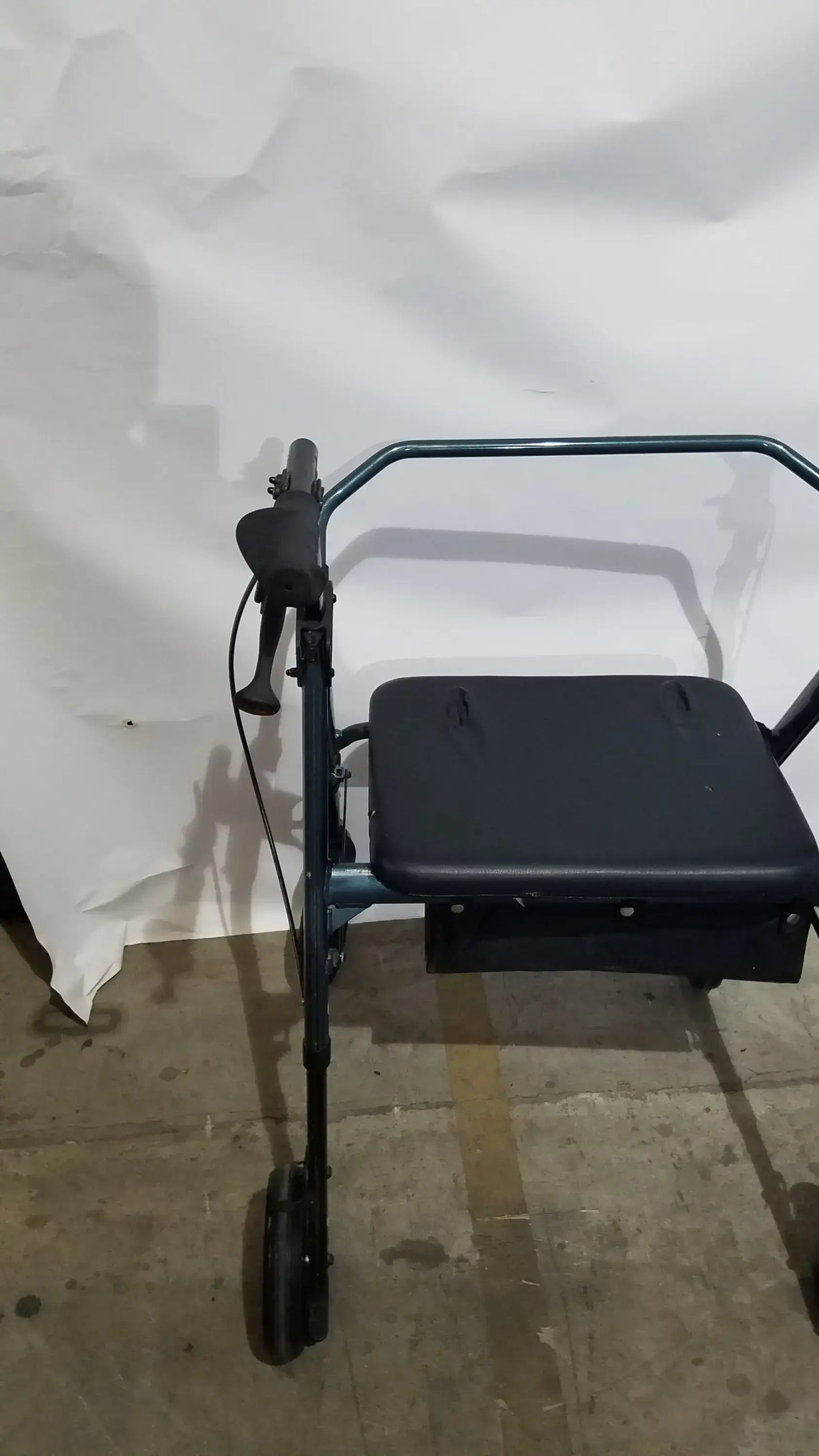 Nova Rolling Walker for Seniors 4-Wheel Rollator with Seat Black
