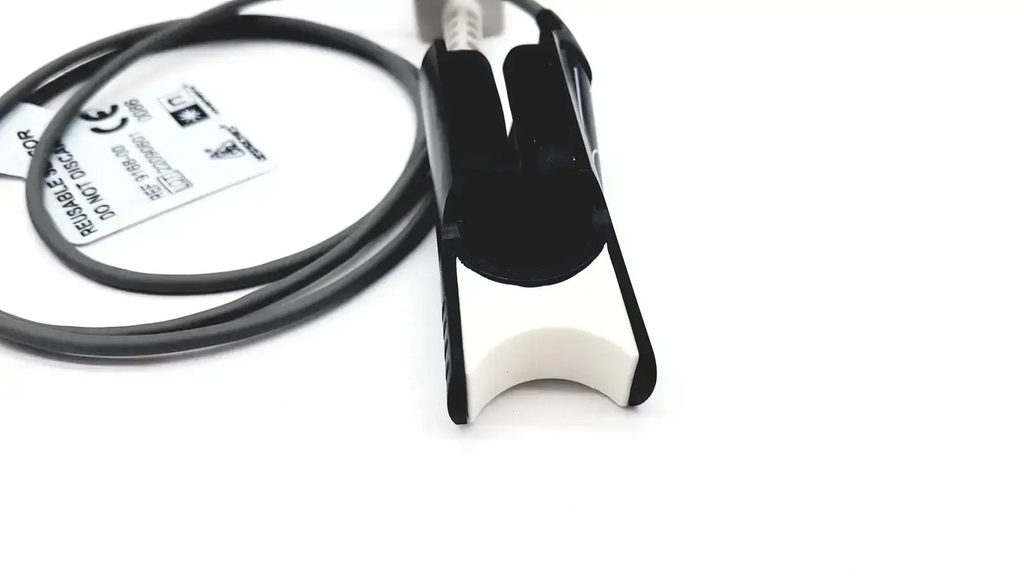 Novametrix Model 512 Digital Pulse Oximeter With Finger Sensor DB-9 Connector