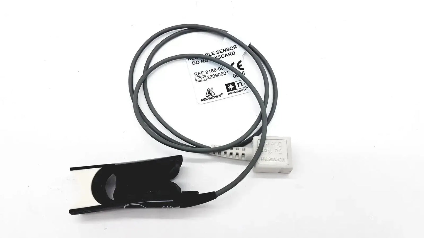 Novametrix Model 512 Digital Pulse Oximeter With Finger Sensor DB-9 Connector