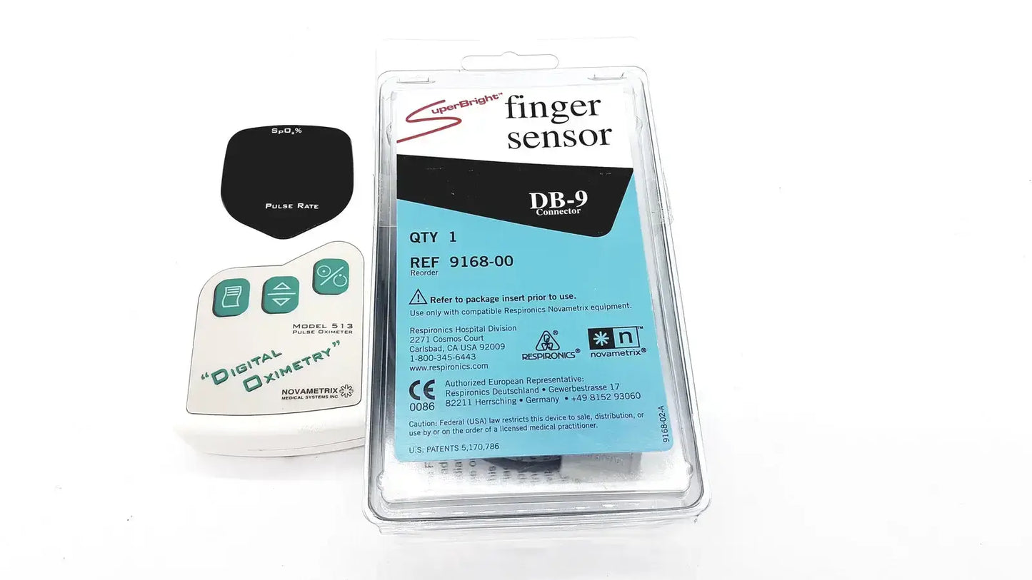Novametrix Model 512 Digital Pulse Oximeter With Finger Sensor DB-9 Connector