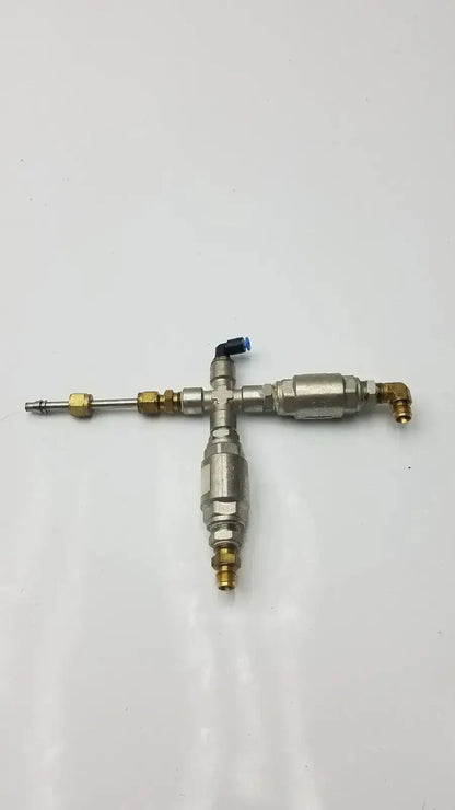 Silver and brass numatics rv 37-a relief valve g-bbde3-22s with threaded fittings for industrial fluid control assembly