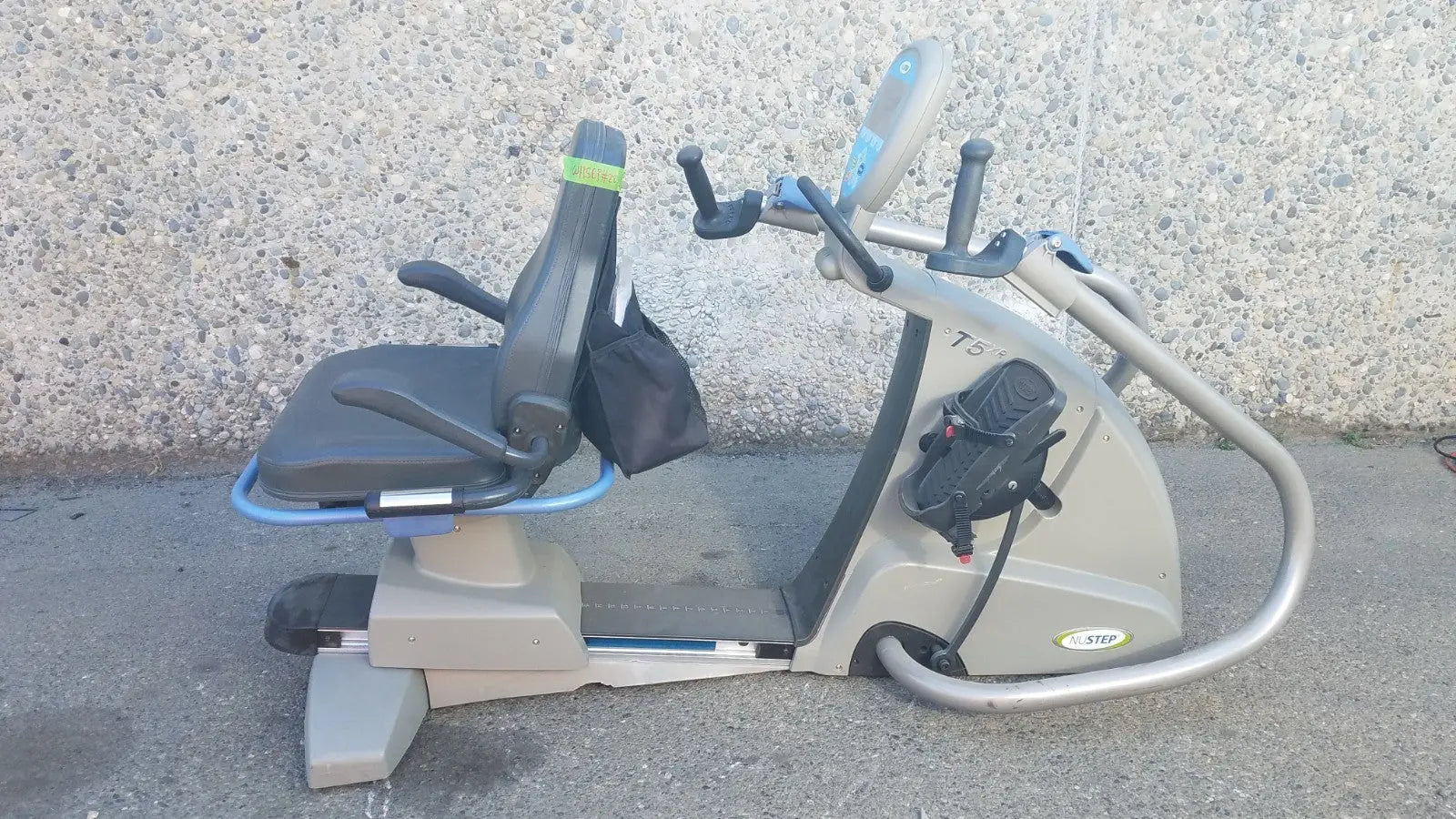NuStep Recumbent Cross Trainer – Medical Fitness Rehabilitation Equipment
