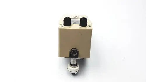 Ohio Medical Airco Intermittent Suction Vacuum Regulator Unit Wall Mt 0-200 mmHg