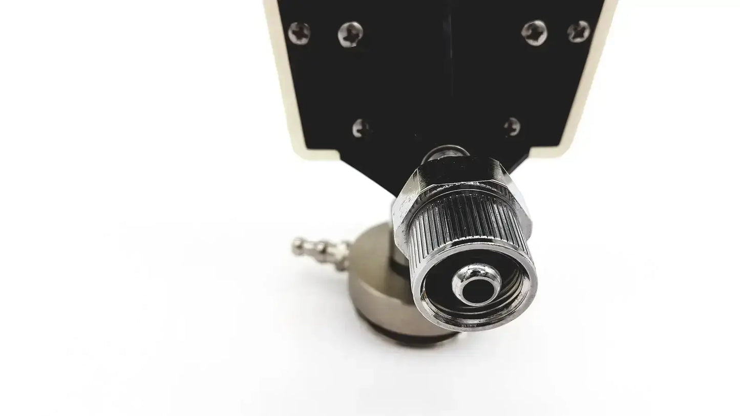 Silver metallic ohmeda ffa19643 intermittent unit gas regulator with threaded connection and keychain attachment