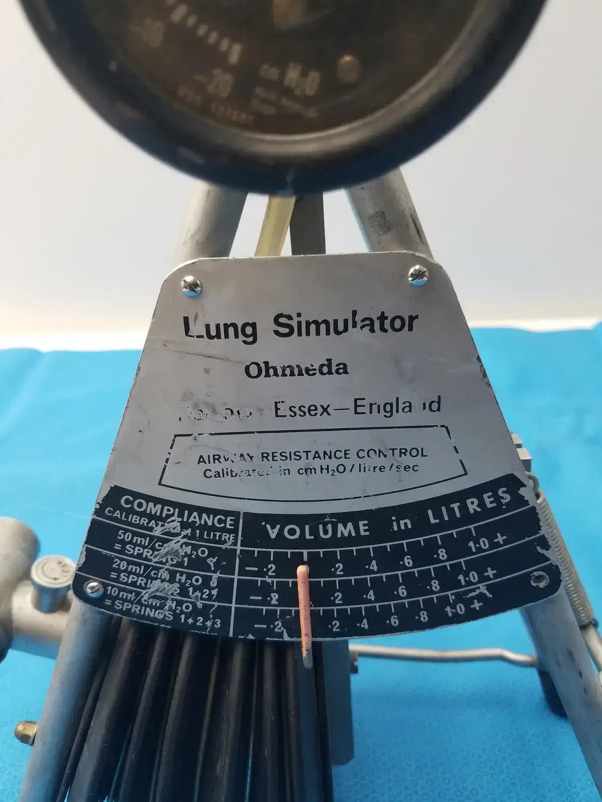 Ohmeda Lung Simulator Airway Resistance Control