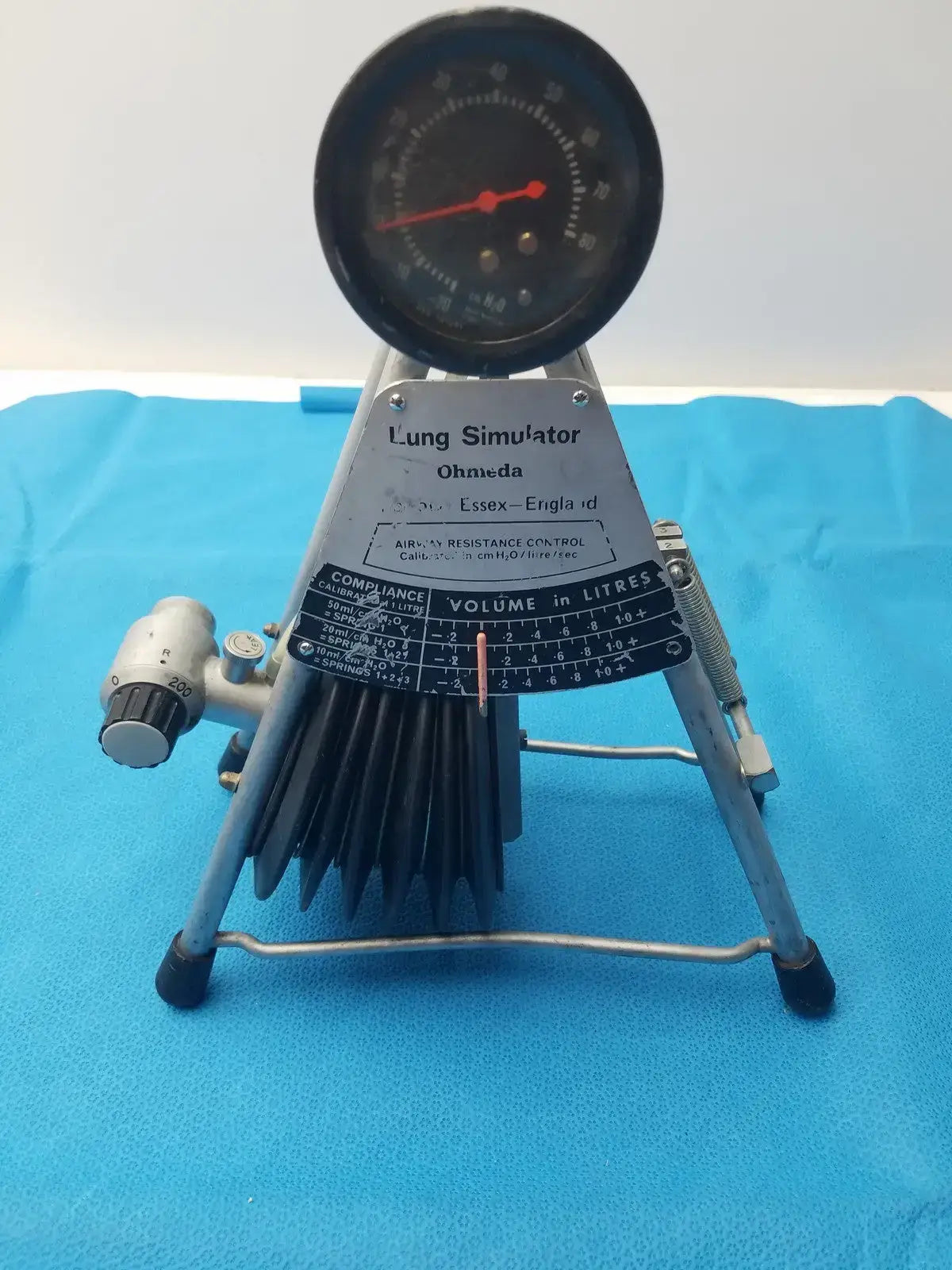 Ohmeda Lung Simulator Airway Resistance Control