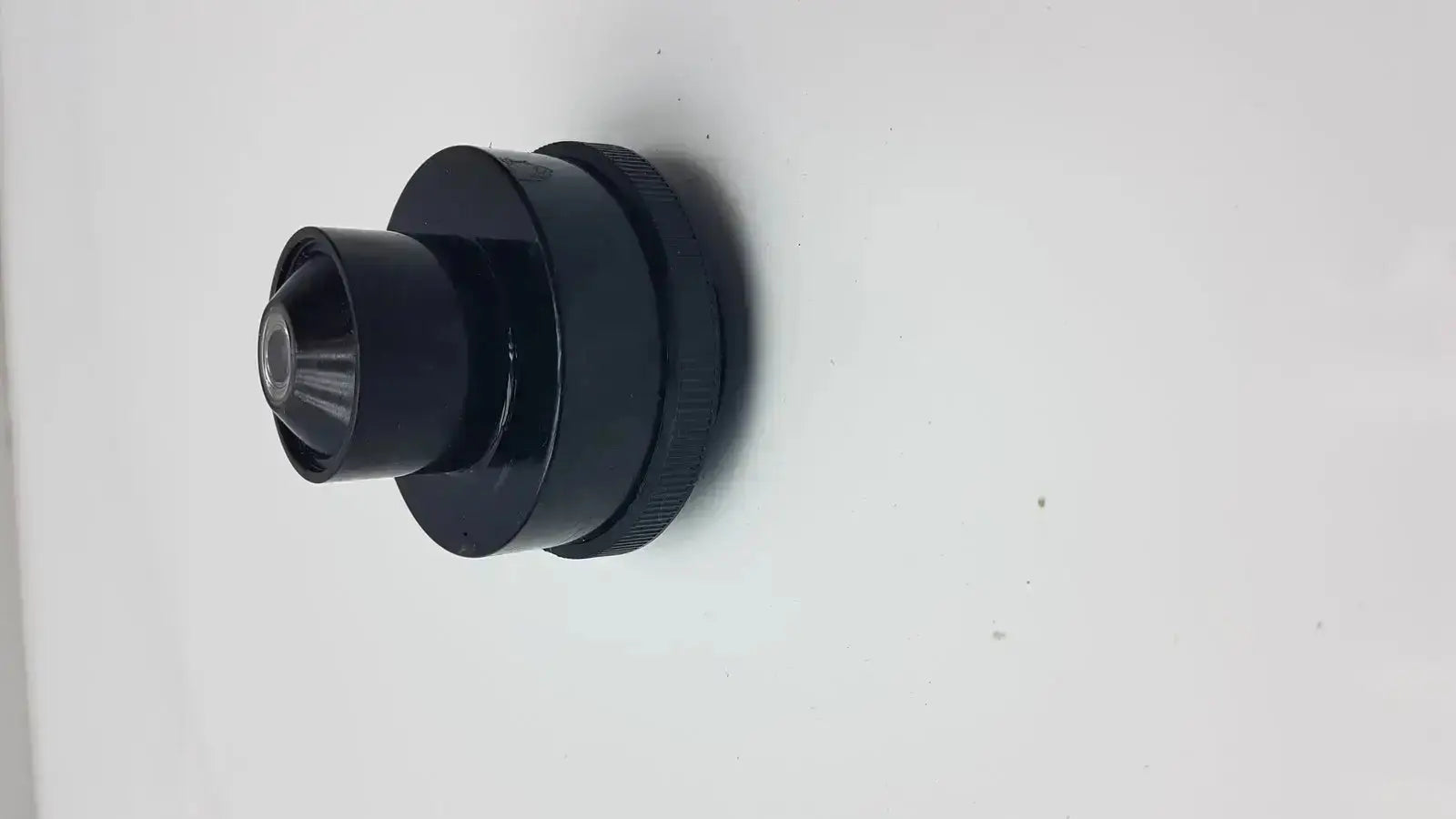 Black cylindrical olympus microscope condenser aplanat achromat 1.4 with textured focus ring and clear front glass element