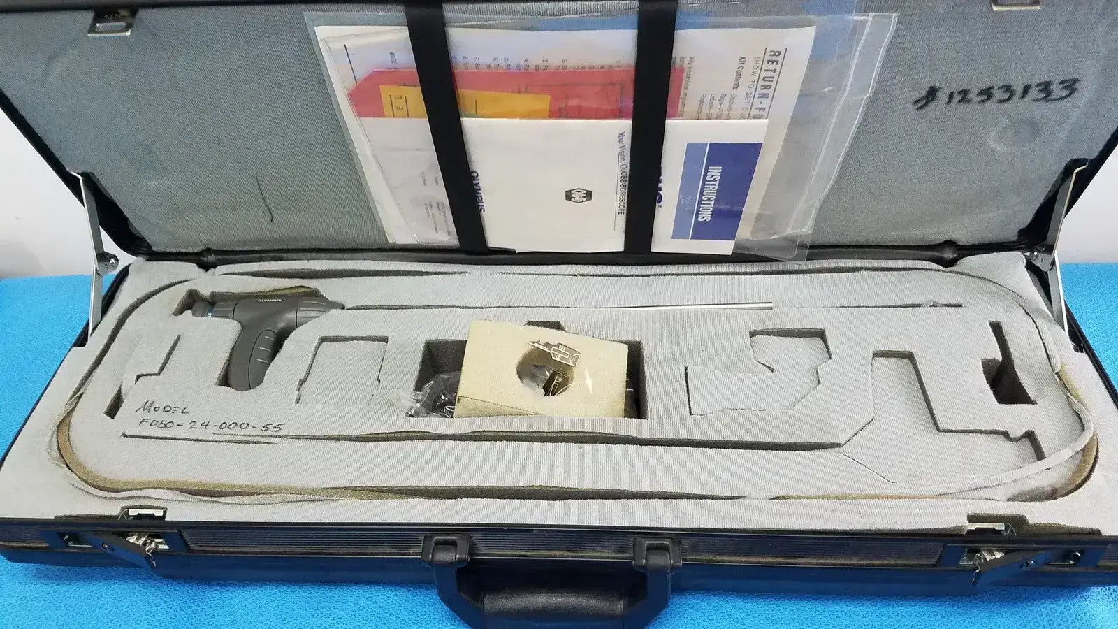 Olympus OES F050-24-000-55 Industrial Borescope Endoscope Kit w/Case