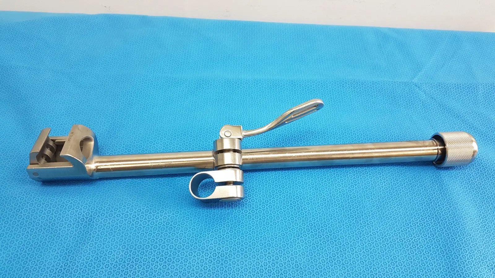 Omni-Tract 11321 Speed-Tract Field Post w/ Coupler – Surgical Retractor Part