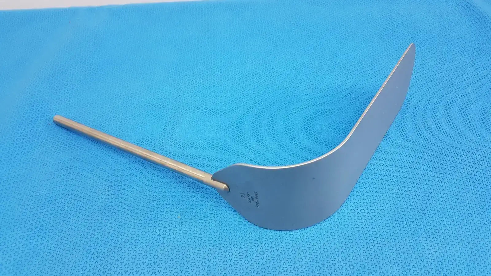 Omni-Tract 3531 Deaver Retractor Blade – Surgical Instrument