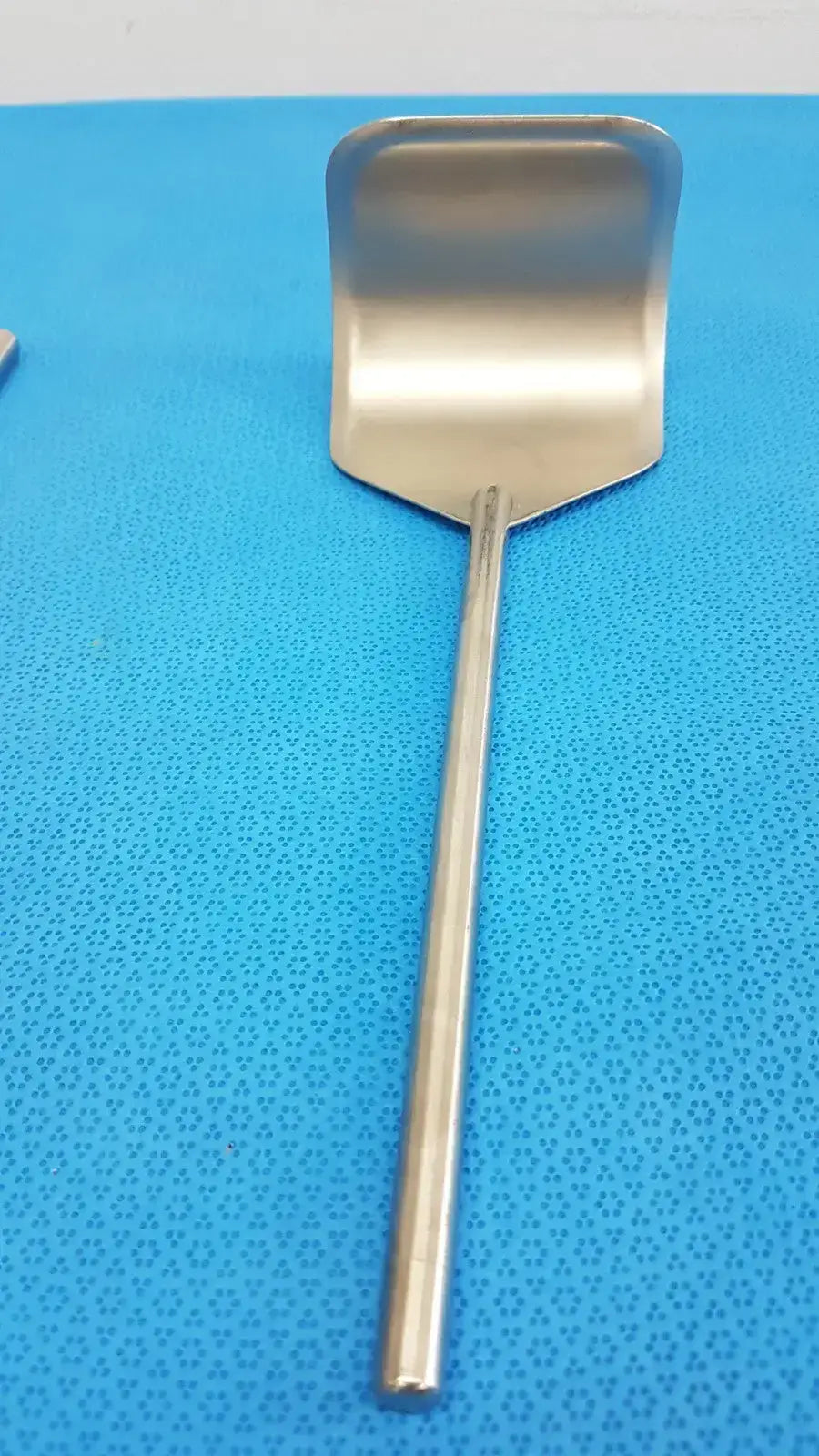 Omni-Tract 3536 Surgical Retractor Blades Lot of 2