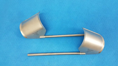Omni-Tract 3536 Surgical Retractor Blades Lot of 2