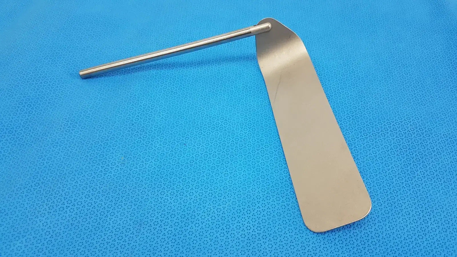 Omni-Tract 3874 Malleable Retractor Blade – Surgical Instrument