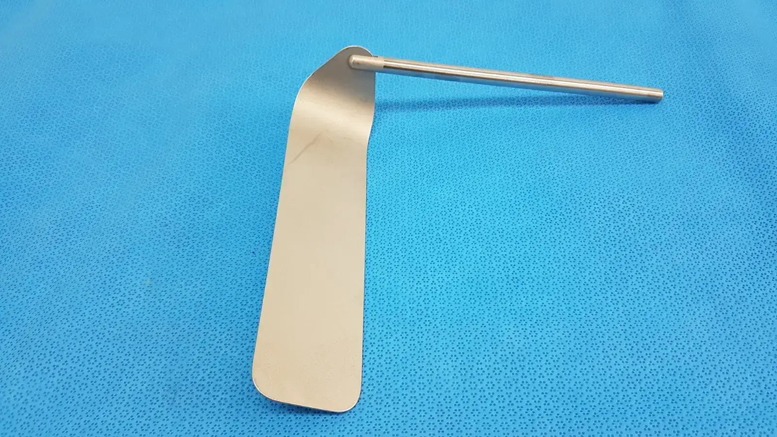 Omni-Tract 3874 Malleable Retractor Blade – Surgical Instrument