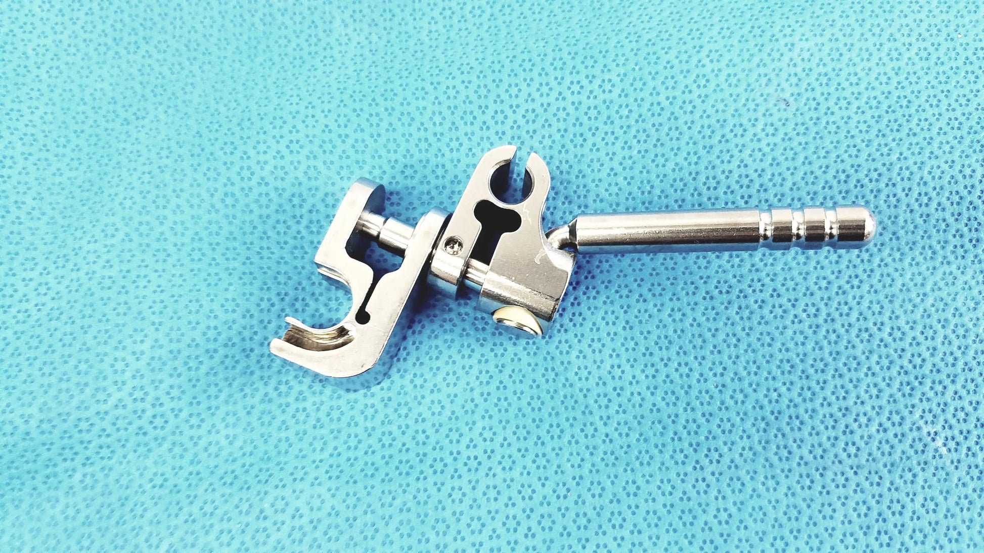 Omni-Tract 4040 SnapClamp Angled Blade Holder