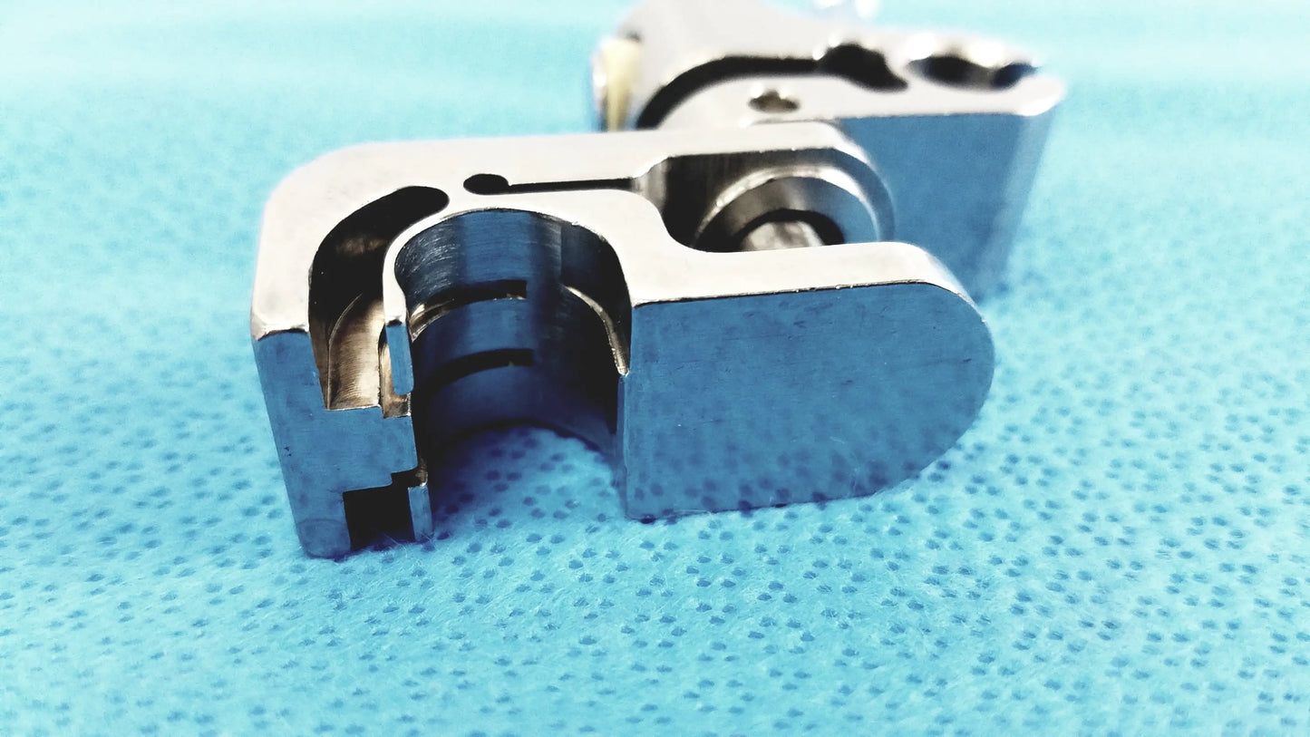 Omni-Tract 4040 SnapClamp Angled Blade Holder