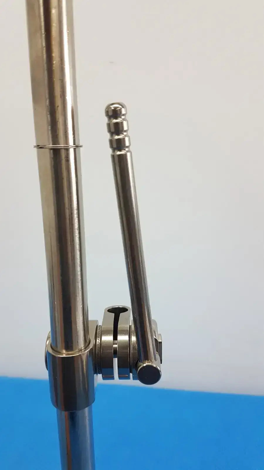 OMNI-TRACT 4080 Clamp Sterile Field – Surgical Retraction Accessory - Retractor