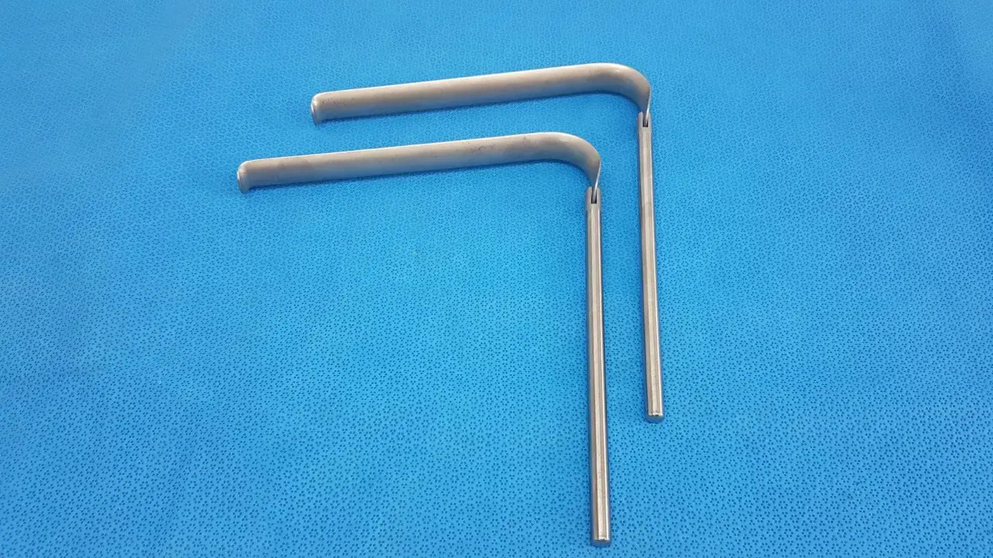 Omni-Tract Integra 4929 Radiolucent Aluminum Renal Vein Retractor Blade 1’’x8’’ - Surgical