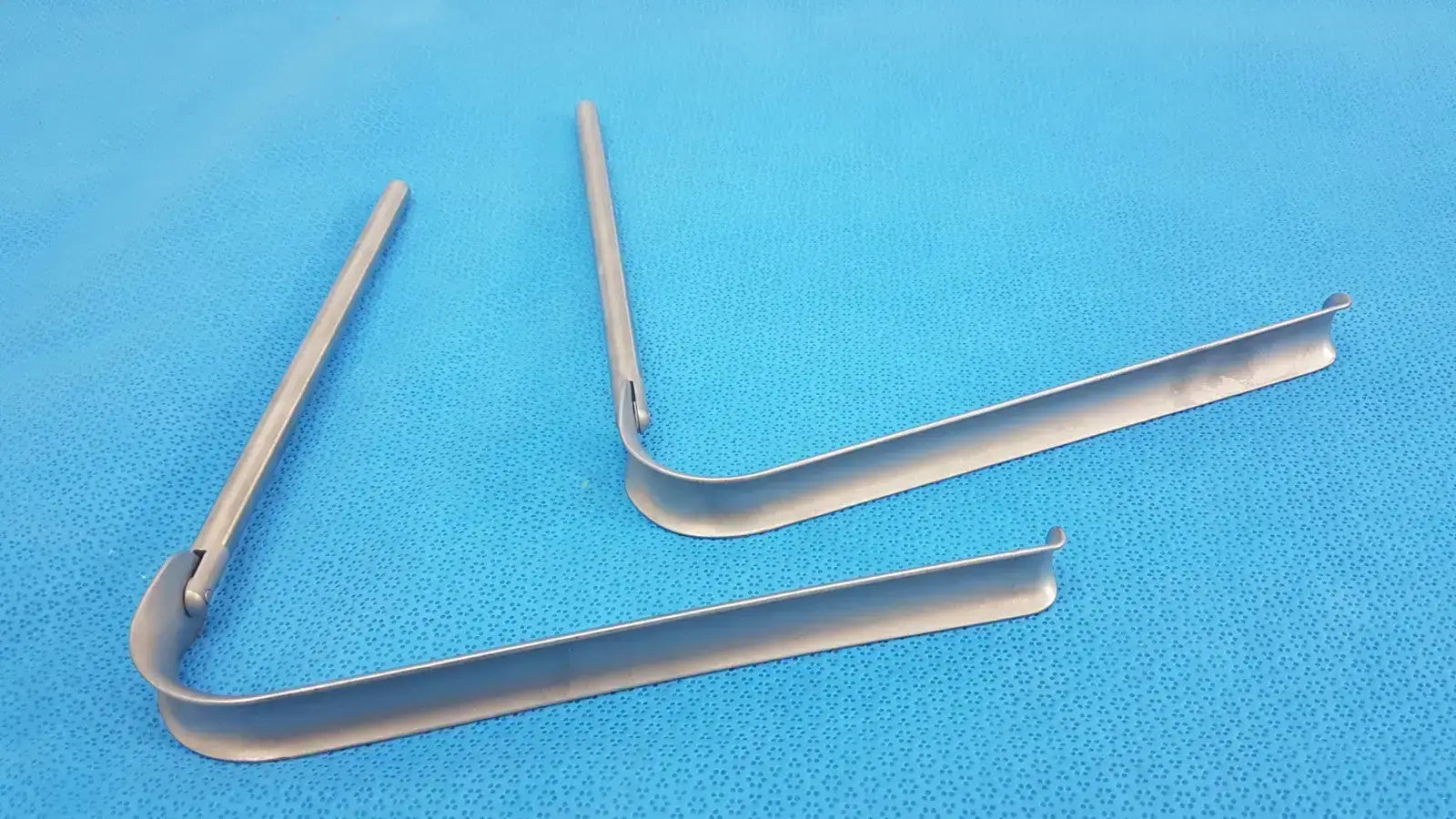 Omni-Tract Integra 4929 Radiolucent Aluminum Renal Vein Retractor Blade 1’’x8’’ - Surgical