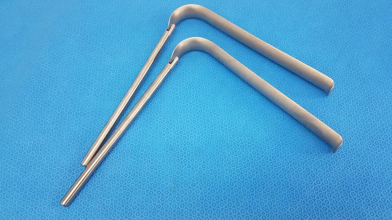 Omni-Tract Integra 4929 Radiolucent Aluminum Renal Vein Retractor Blade 1’’x8’’ - Surgical