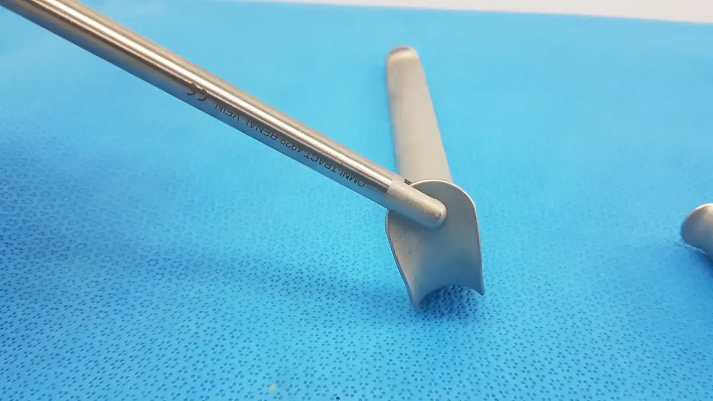 Omni-Tract Integra 4929 Radiolucent Aluminum Renal Vein Retractor Blade 1’’x8’’ - Surgical