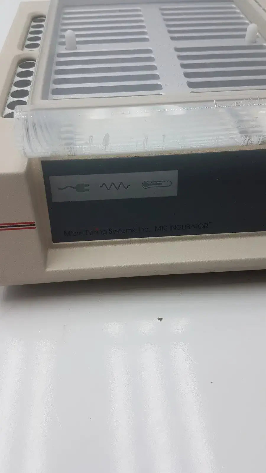 Ortho-Clinical Diagnostics DG-225 MTS Incubator - Laboratory