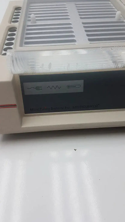 Ortho-Clinical Diagnostics DG-225 MTS Incubator - Laboratory