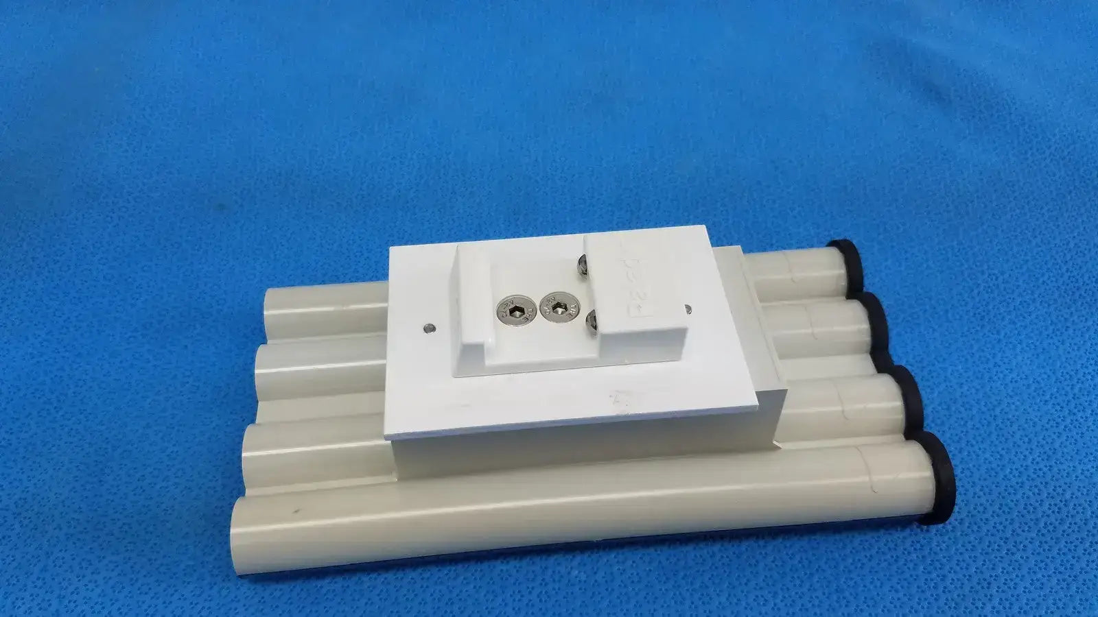 Paladin Kleenspec Specula Dispenser for 524-Series Ear