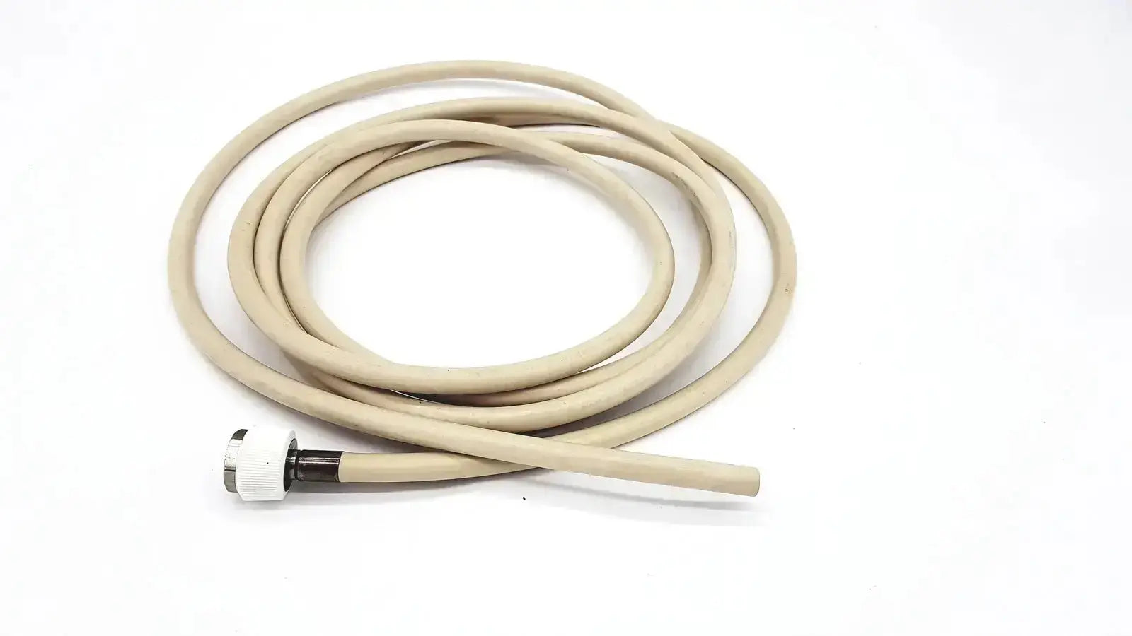 Beige parker 5159-4 electrically conductive hose with white and black adapter for secure connections