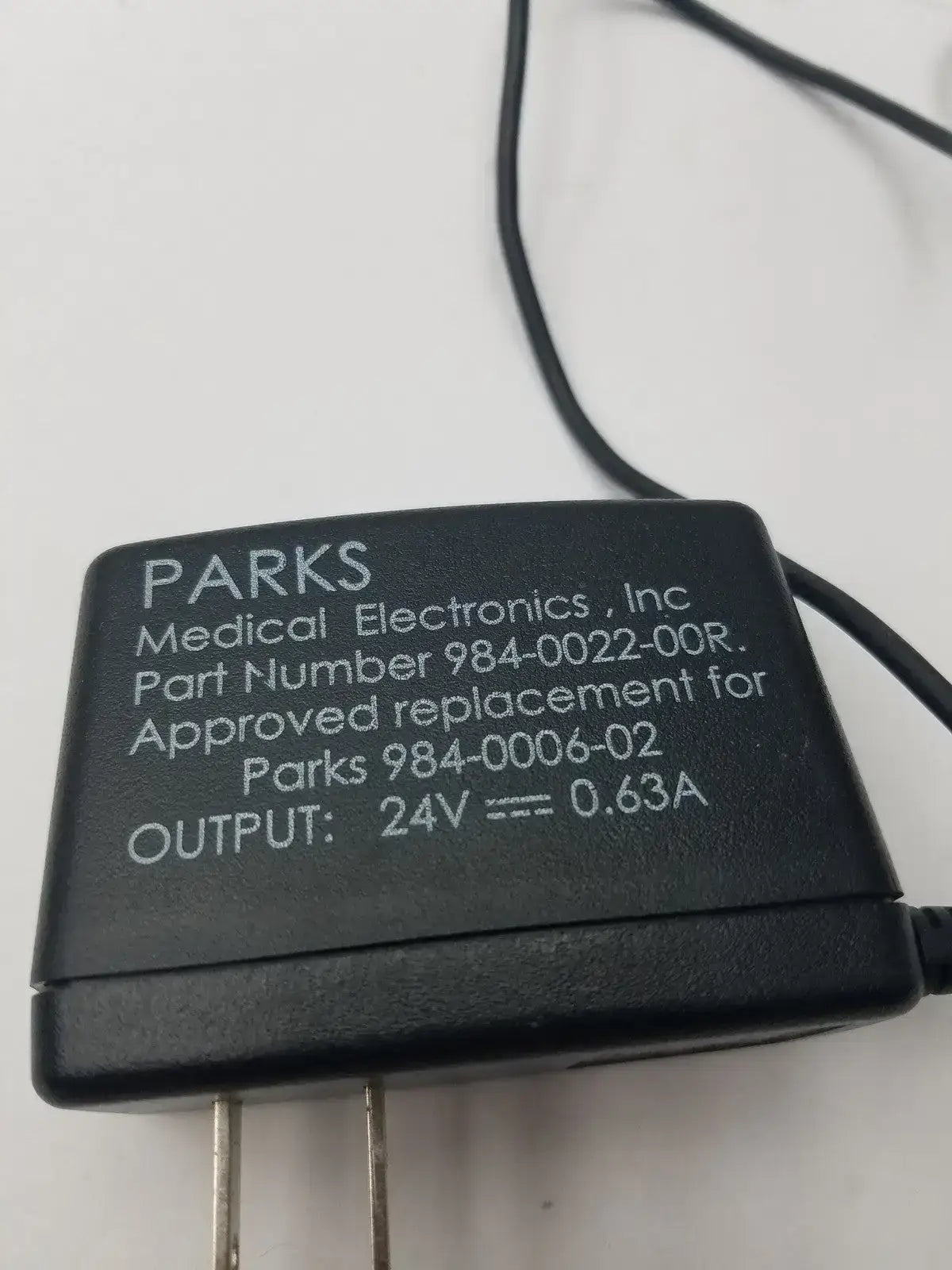 Parks TRG1524 984-0022-00R AC Adapter 24V Battery Charger