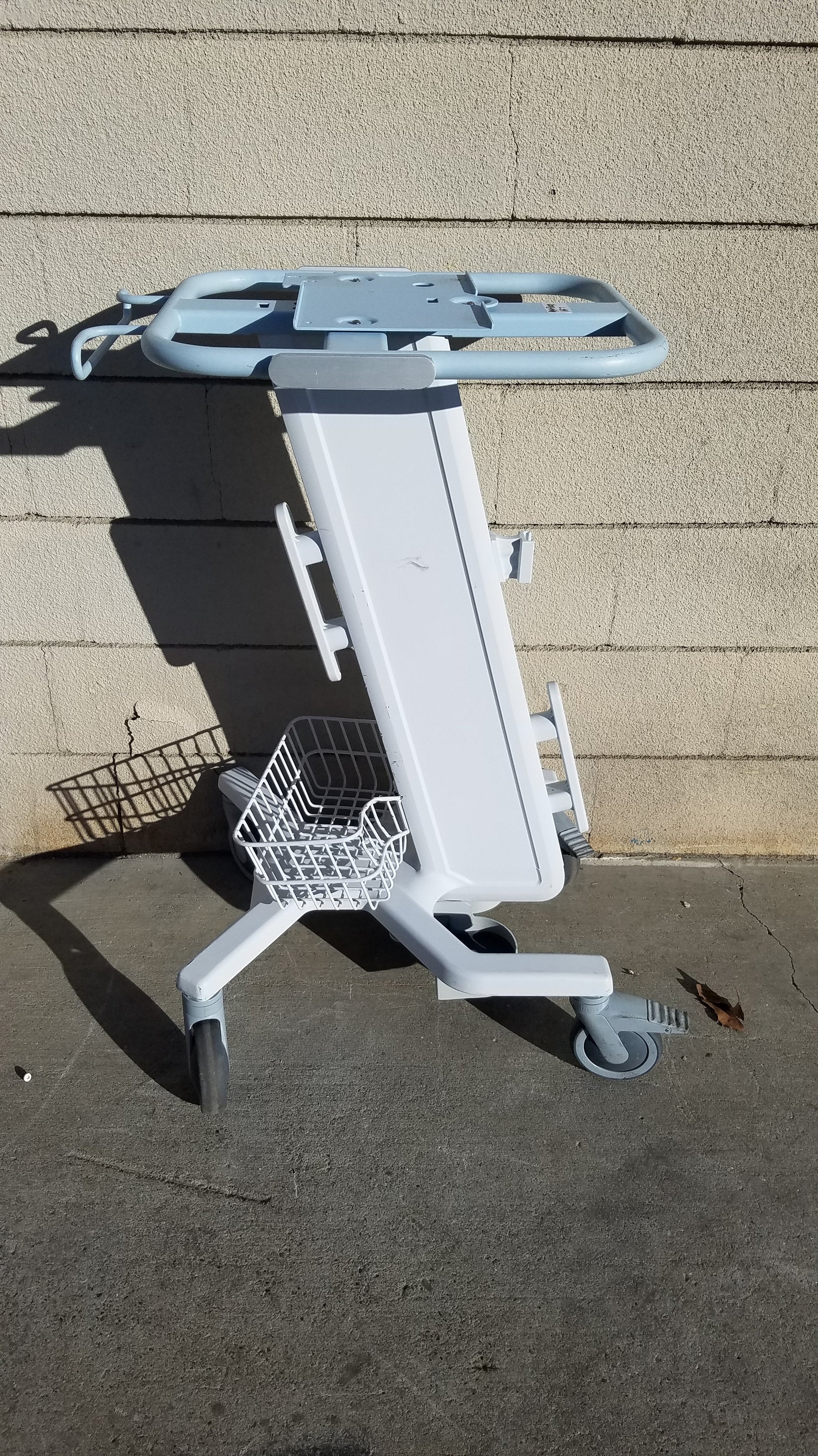 Patient Monitor Rolling Stand Medical Cart With Basket - Roll