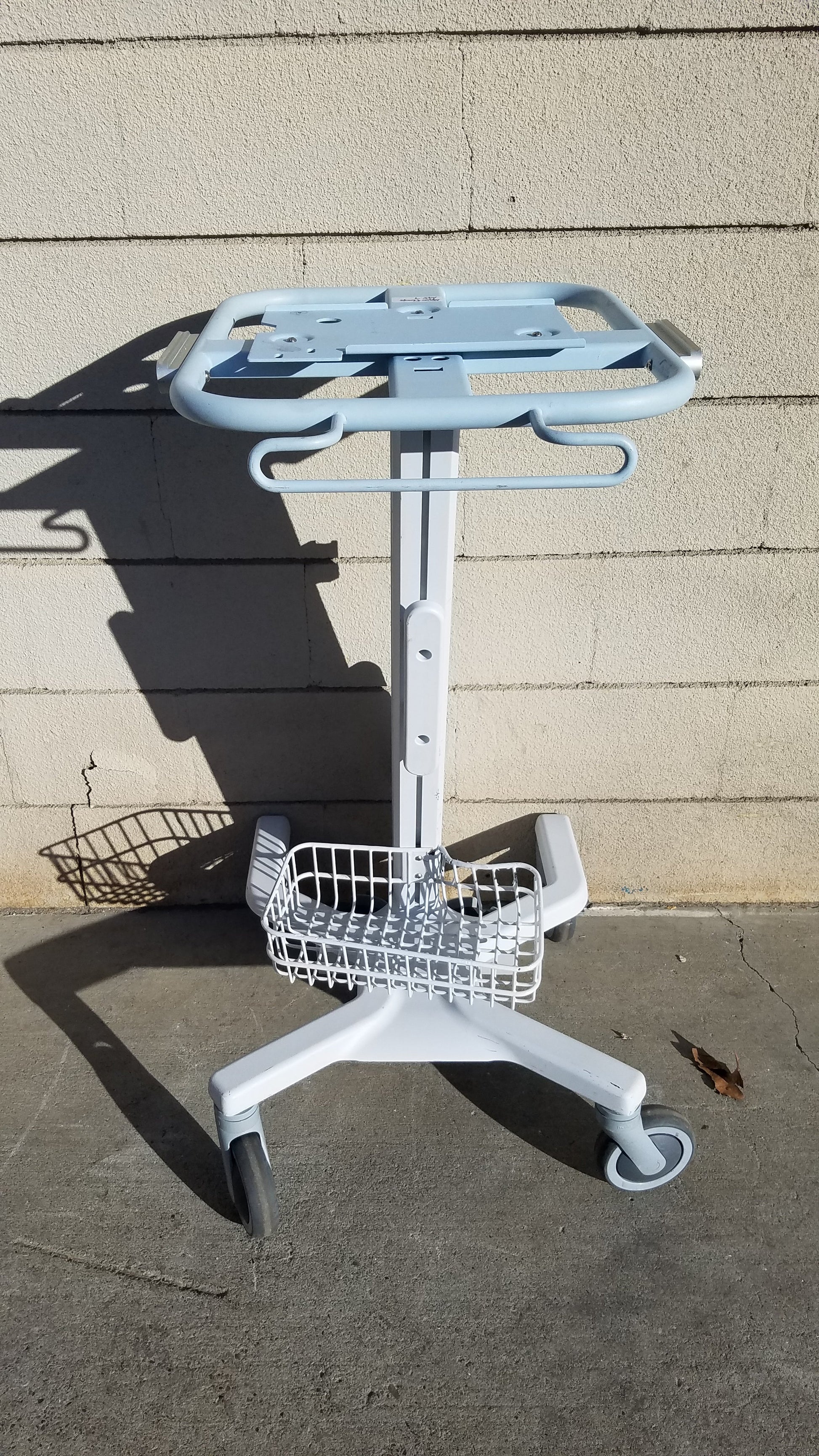 Patient Monitor Rolling Stand Medical Cart With Basket - Roll
