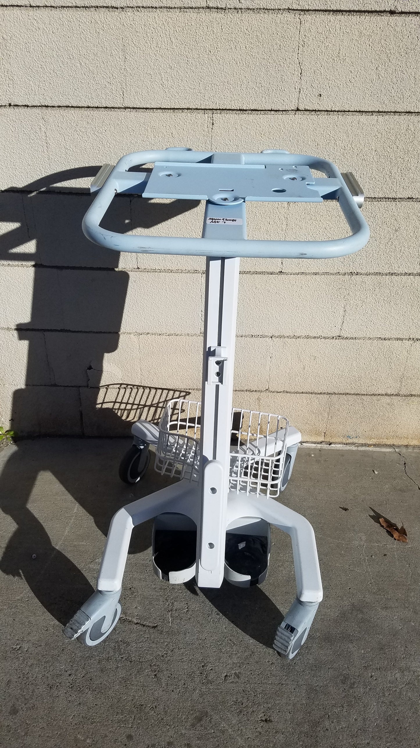 Patient Monitor Rolling Stand Medical Cart With Basket - Roll