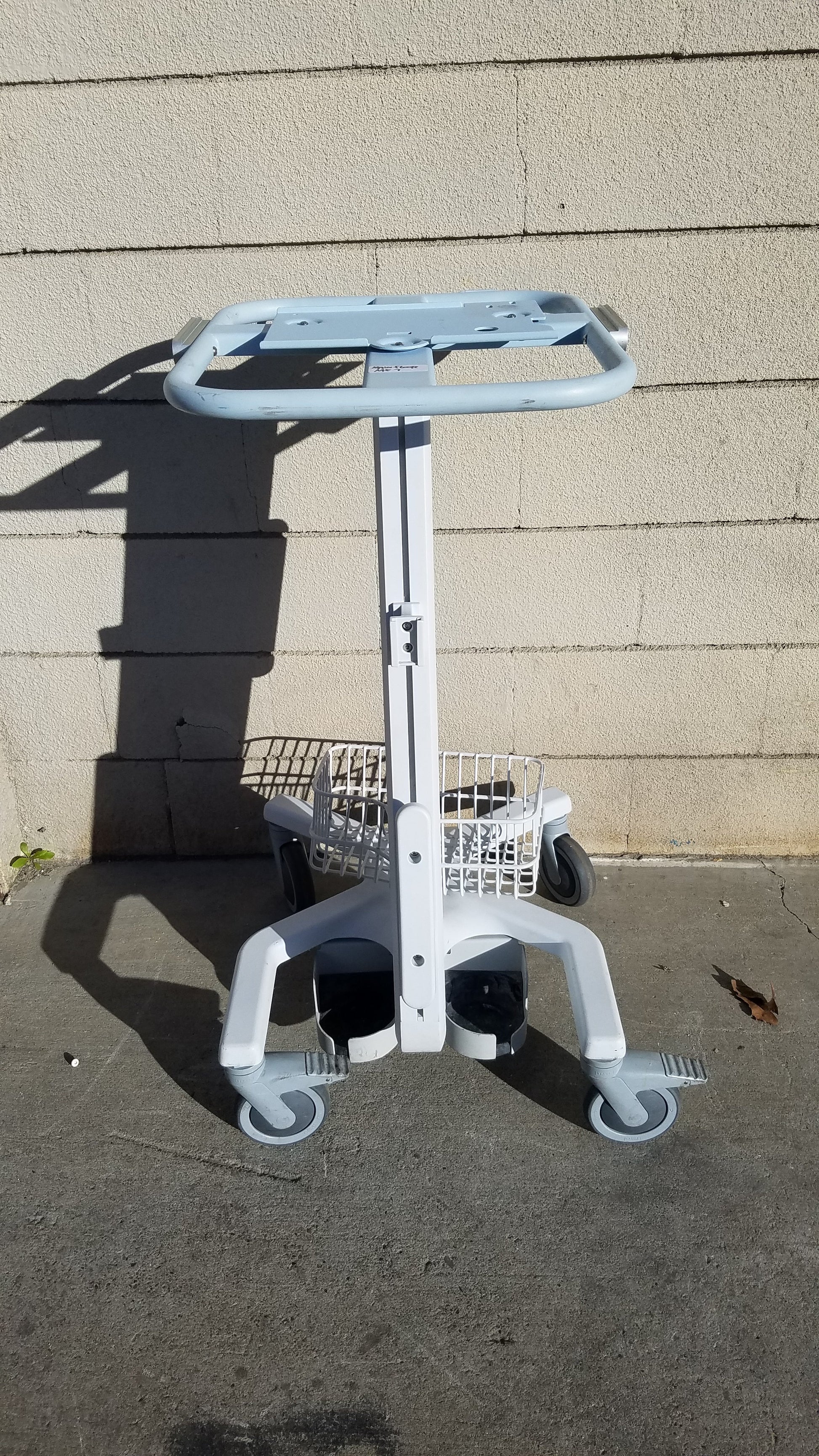 Patient Monitor Rolling Stand Medical Cart With Basket - Roll