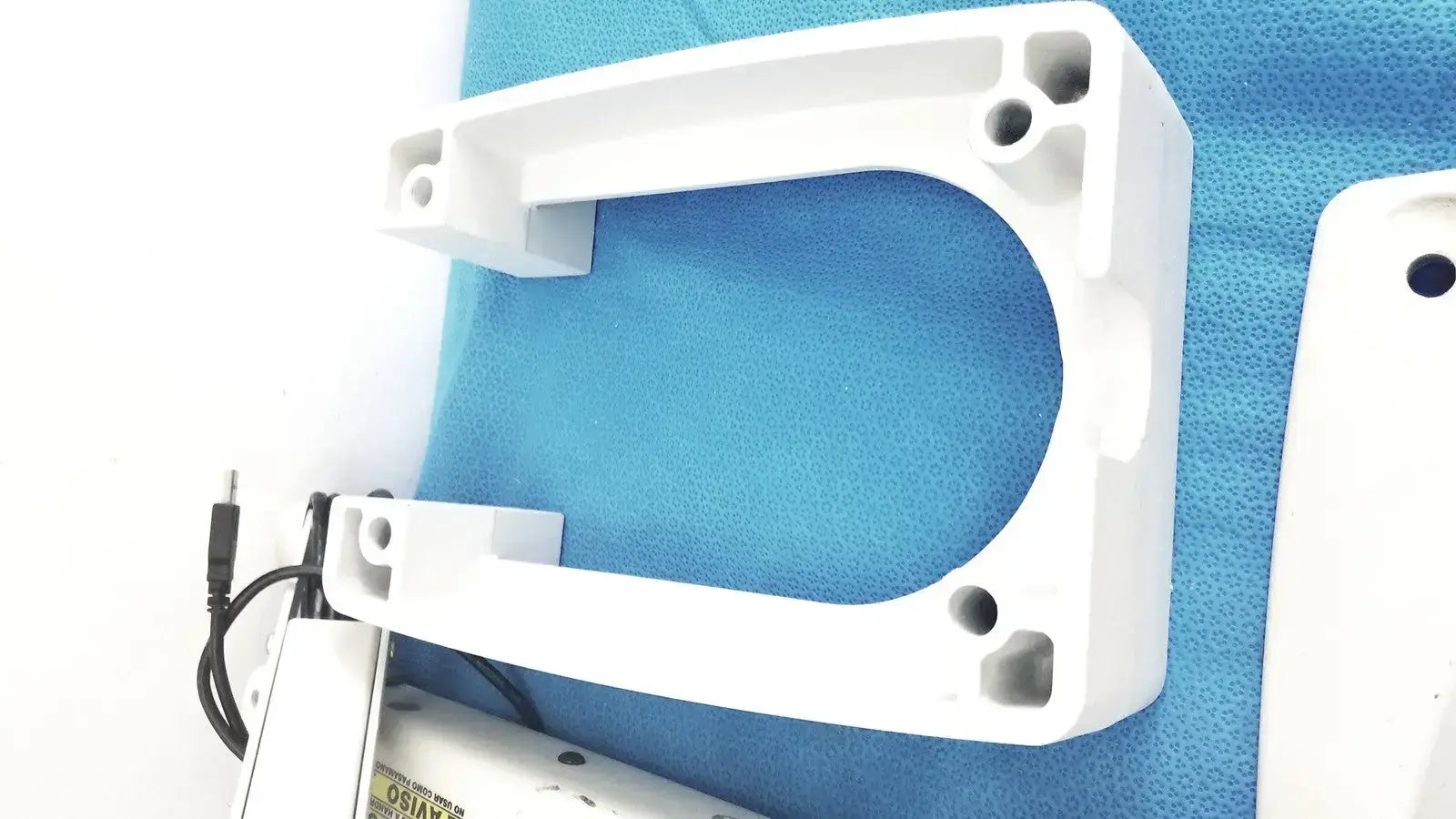 PDI Medical Monitor Mounting Arm with Adaptor and Cables