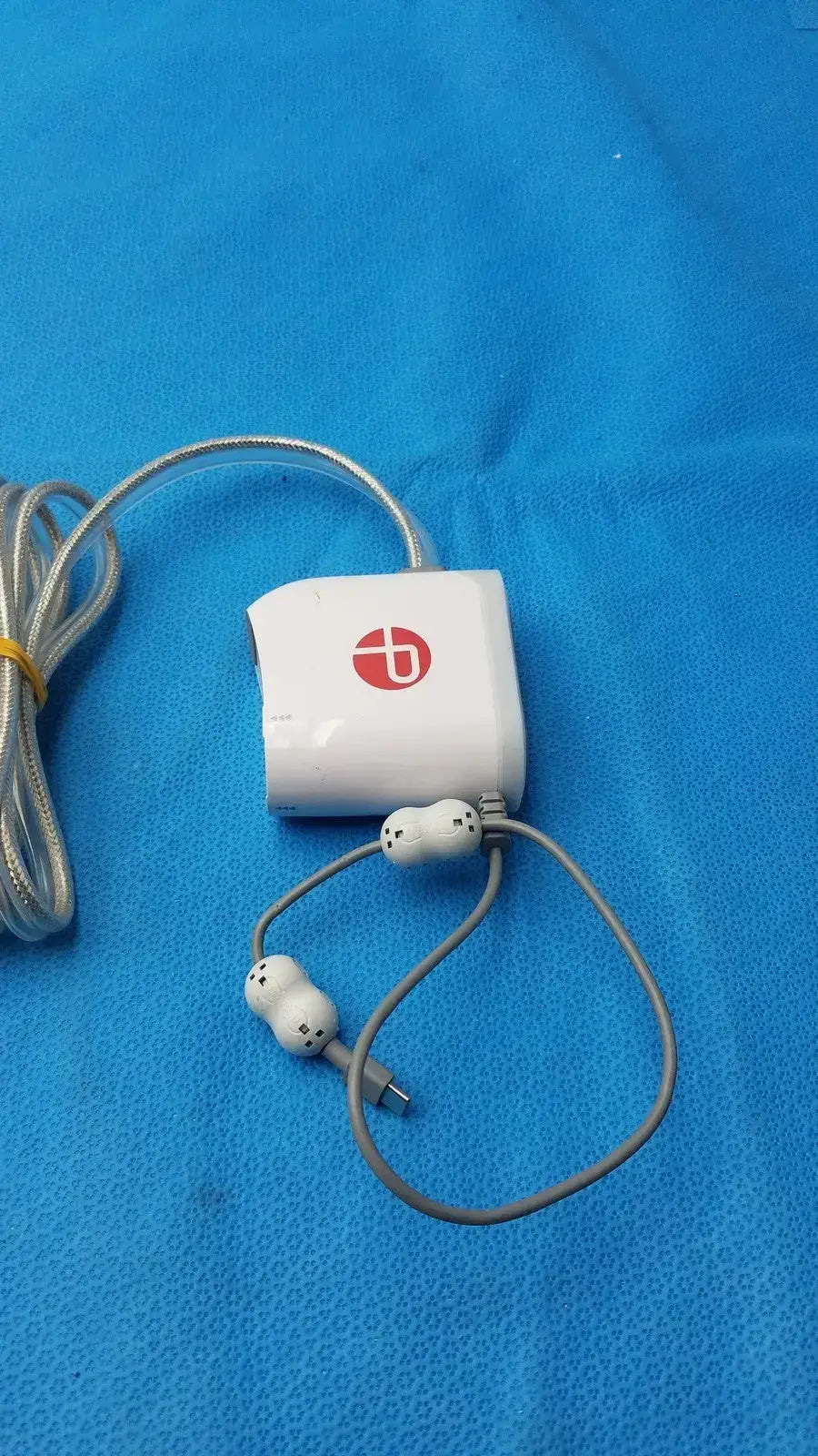 Penumbra Thrombectomy With ON/OFF Switch - Aspiration Device