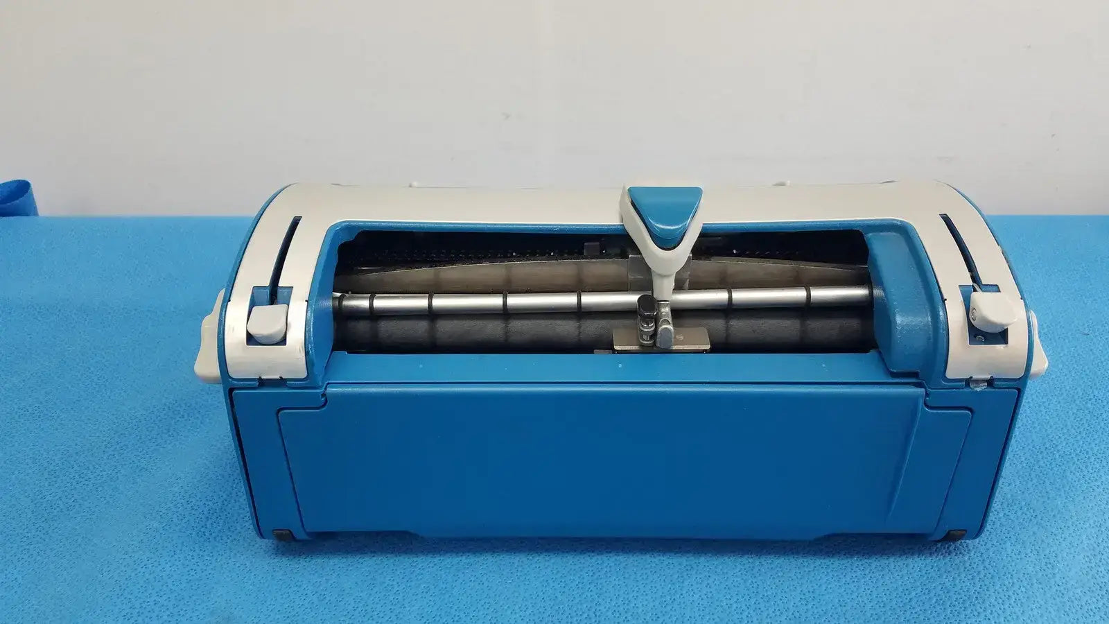 Perkins APH Brailler Blue Gray Portable Braille - Writer