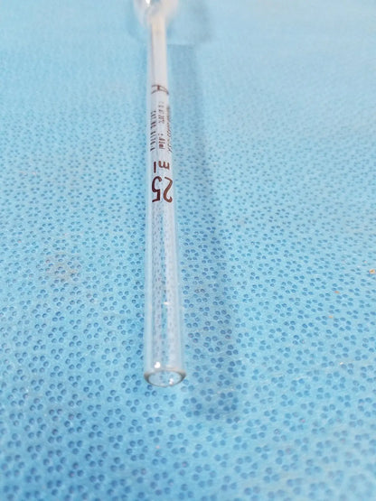 Pfeiffer Glass 25 mL – Borosilicate Laboratory Measuring Tube (Vintage) - Pipette