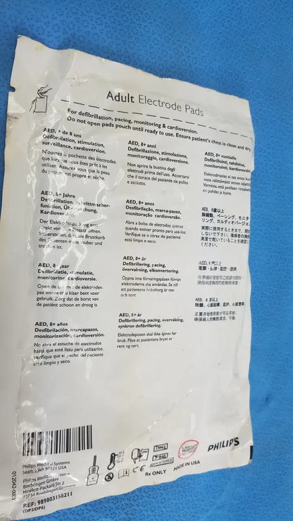 Philips Adult Plus Electrode Pad 8Y+ / Instructional Use Check Before Date