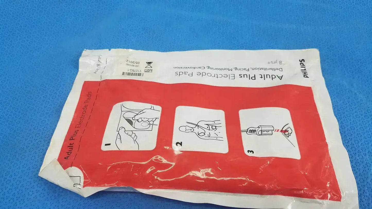 Philips Adult Plus Electrode Pad 8Y+ / Instructional Use Check Before Date