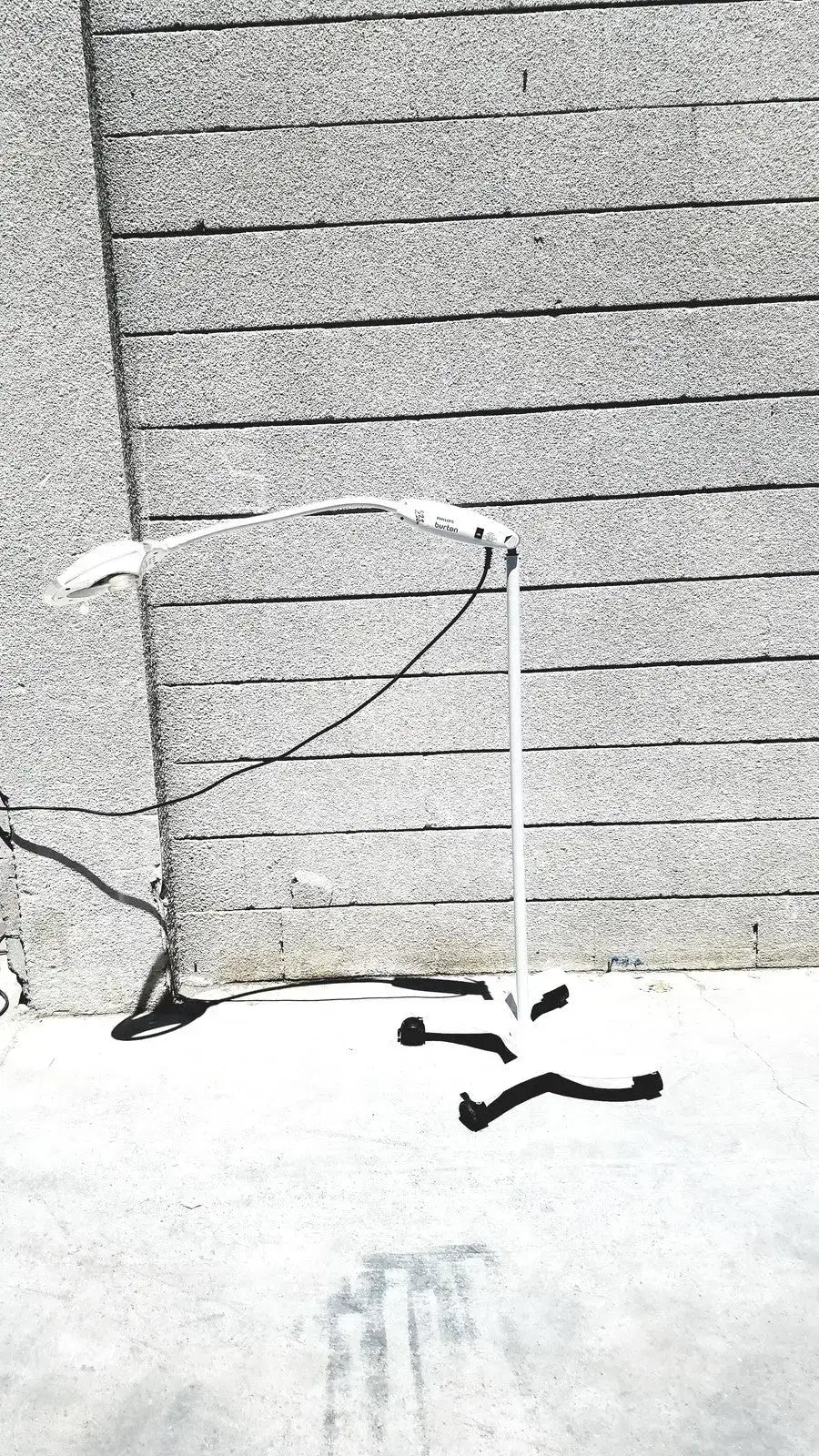 Philips Burton SN20FL Goose Neck Adjustable Exam Light with Rolling Stand