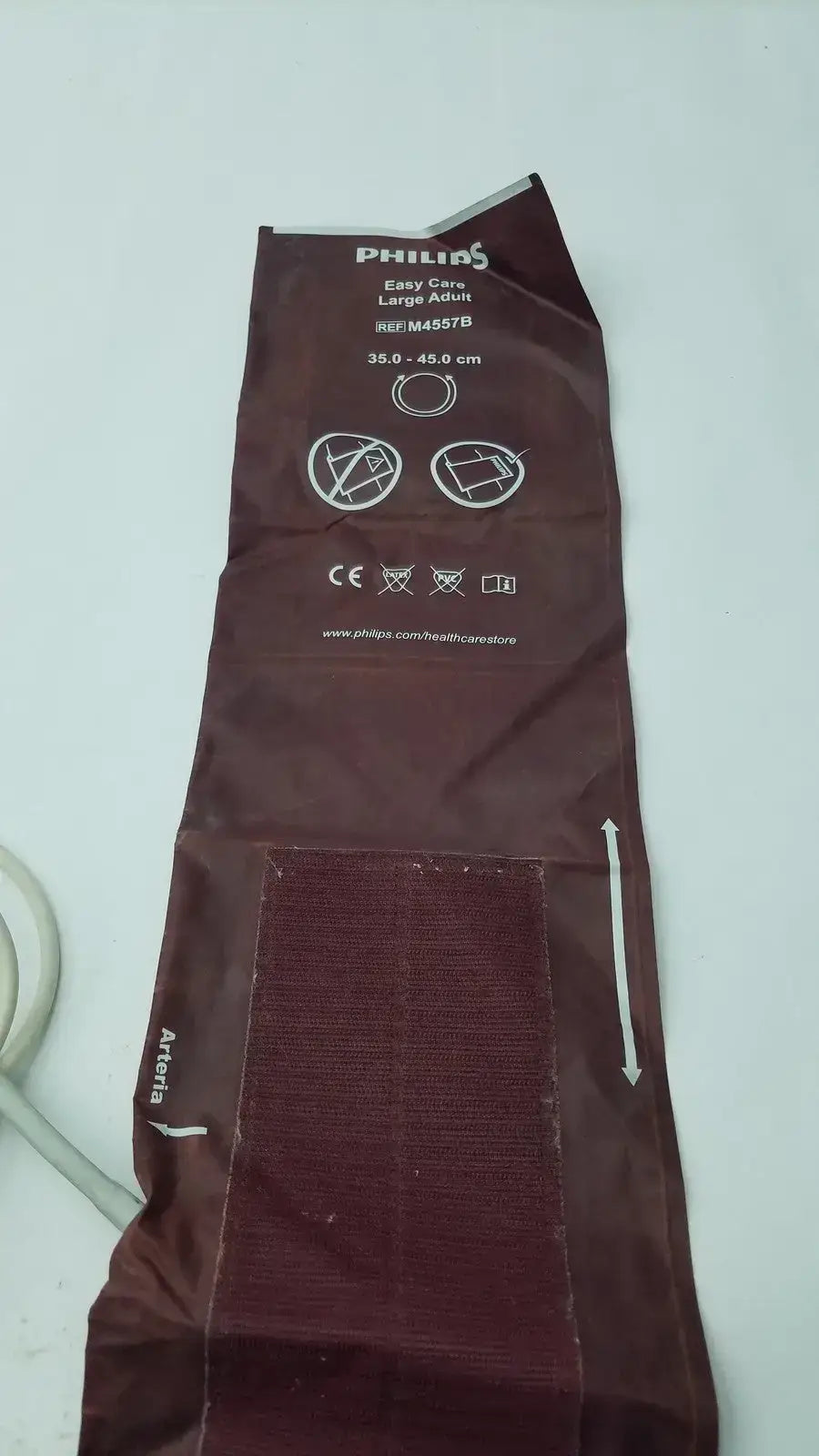 Philips Easy Care Large Adult Ref M4557B Size 35 - 45 cm - Blood Pressure Cuff