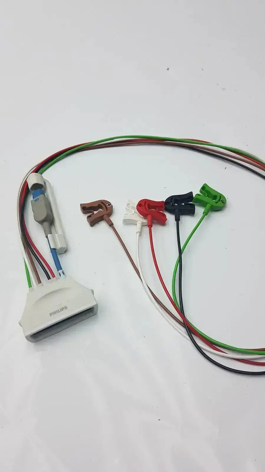 Philips ECG 5 leads grabber set with multi-colored wires and clips for AAMI SpO2 telemetry hospital surplus use
