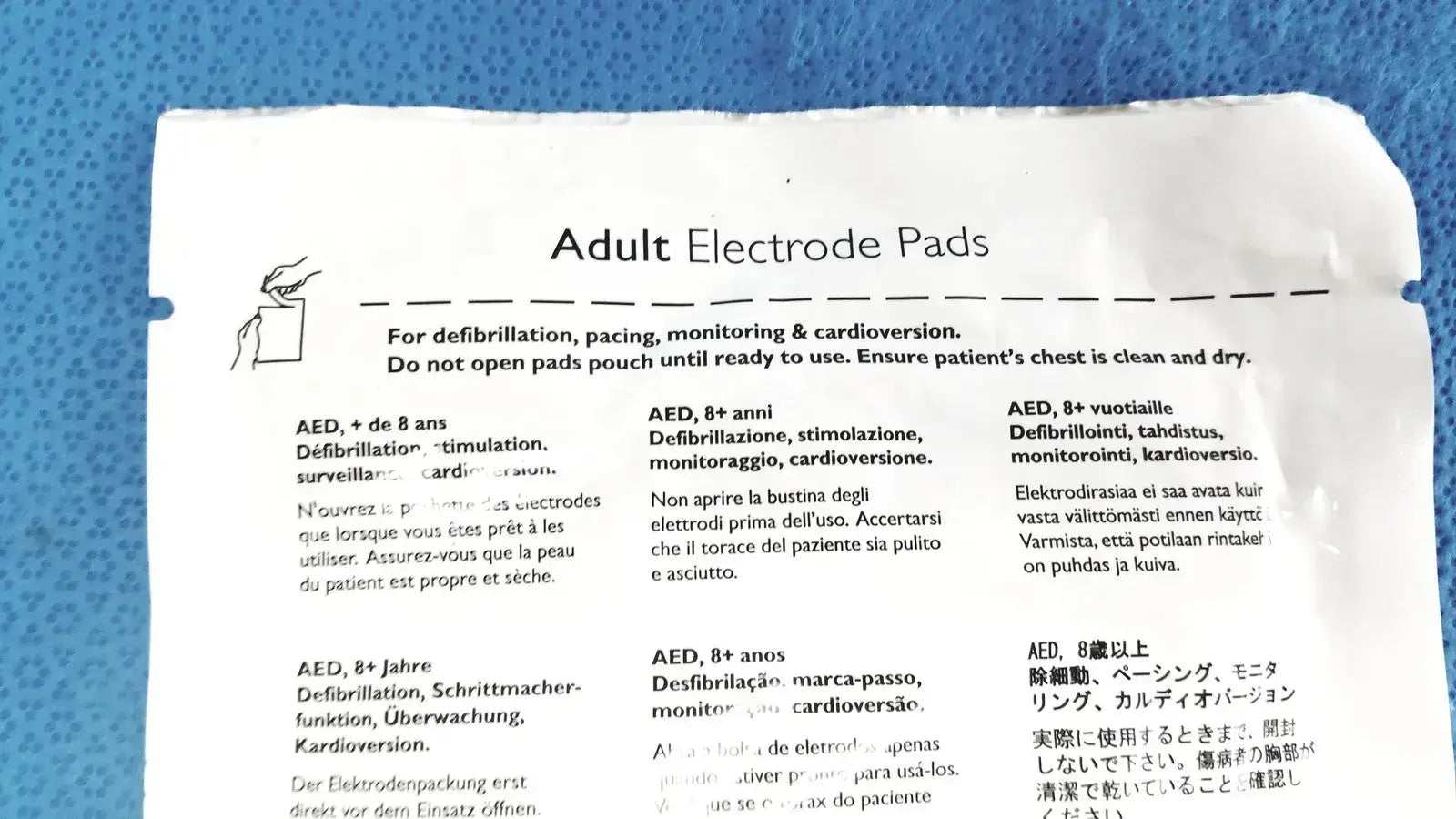Philips Electrode Pad Adult 8Y+ Instructional Use Only /Check EXP Date Y1111G-03