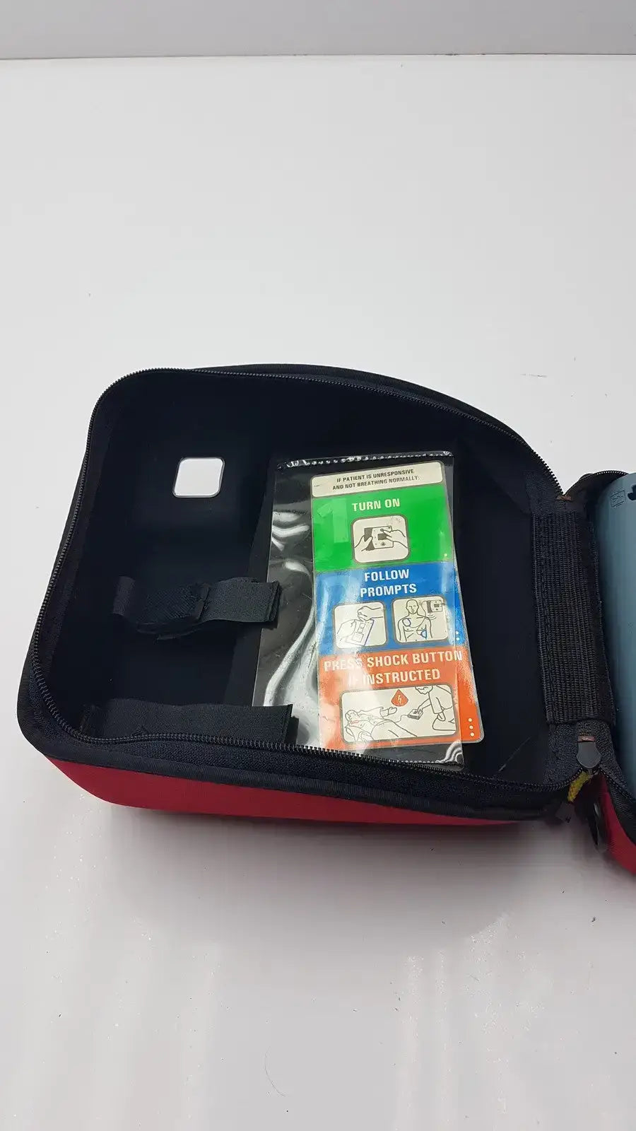 Philips HeartStart FR2+ AED Defibriillator - Automated External Defibrillator (AED)