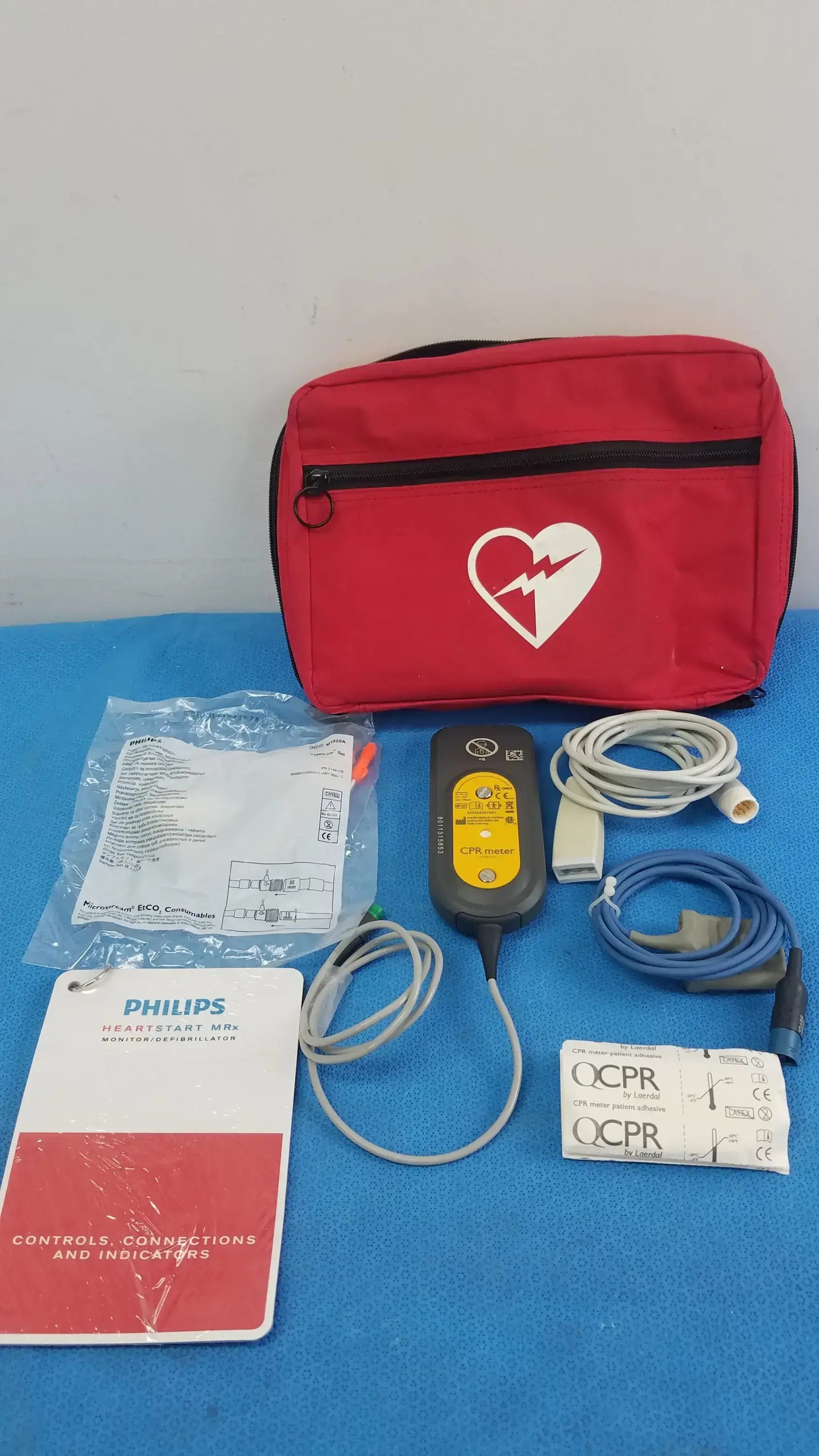 Philips Heartstart MRx Q-CPR Meter With Accessories and Bag - CPR Feedback