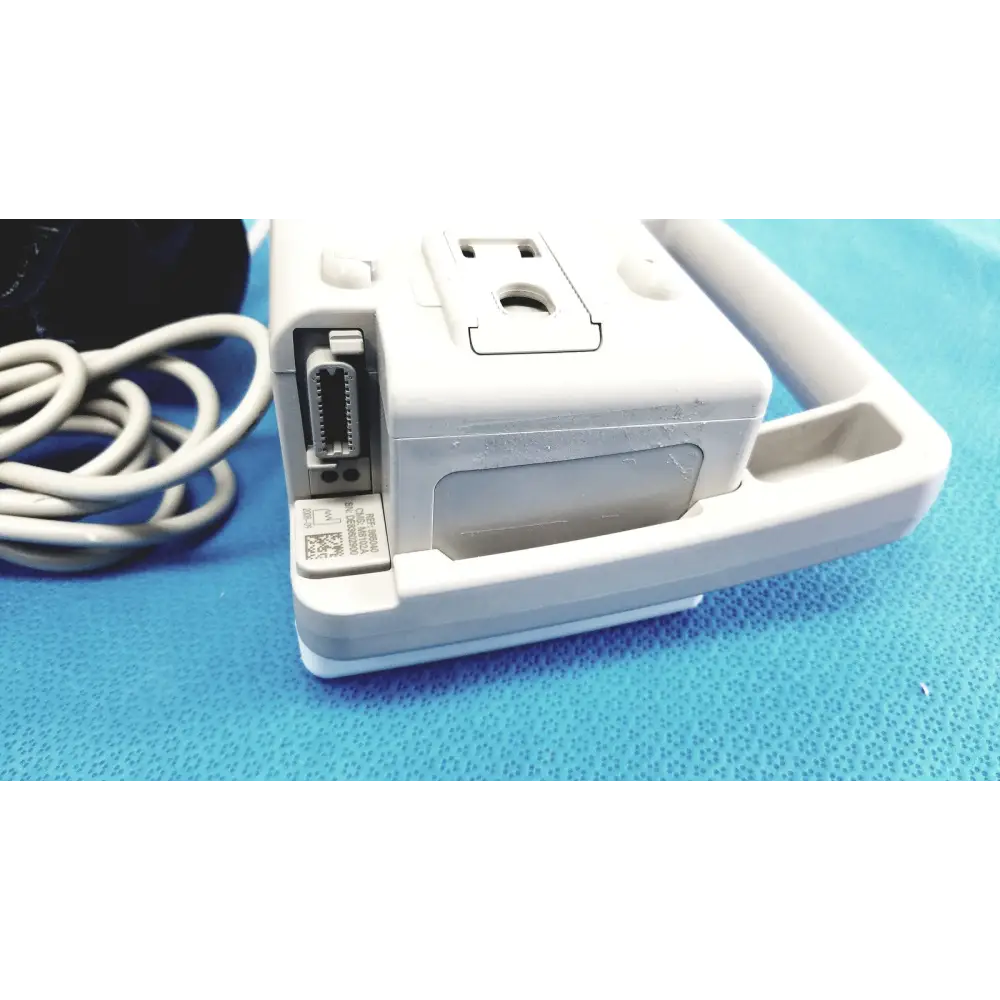 Philips IntelliVue MP2 Patient Monitor with Blood Pressure Cuff 23-33cm 2774