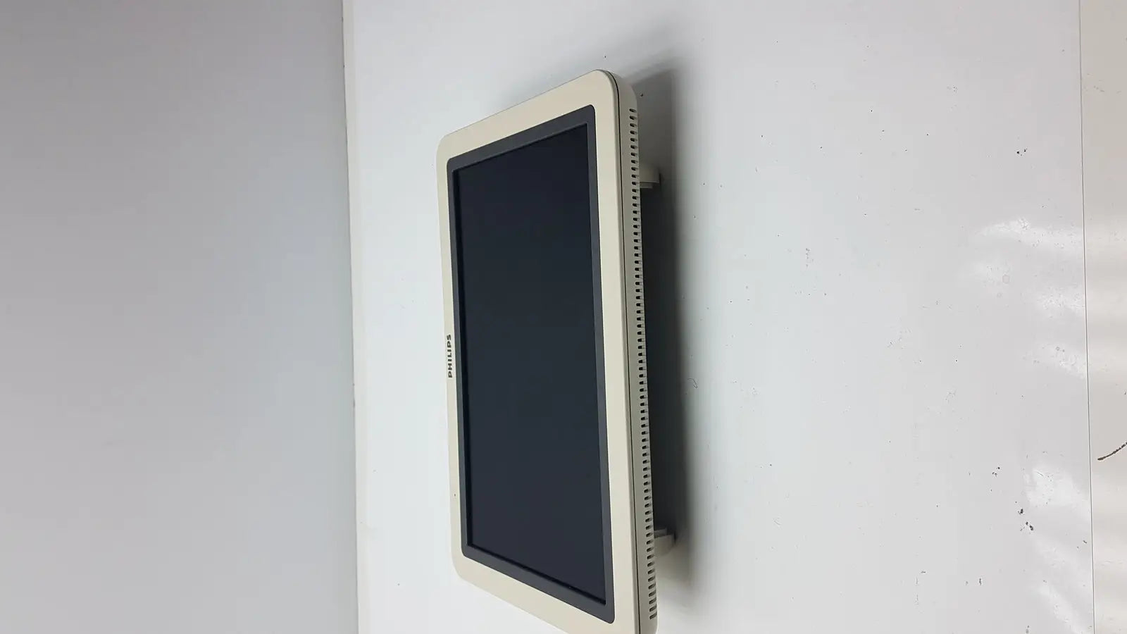Philips iU22 Ultrasound LCD Monitor 20 Inch Replacement UTAP20W - System Part