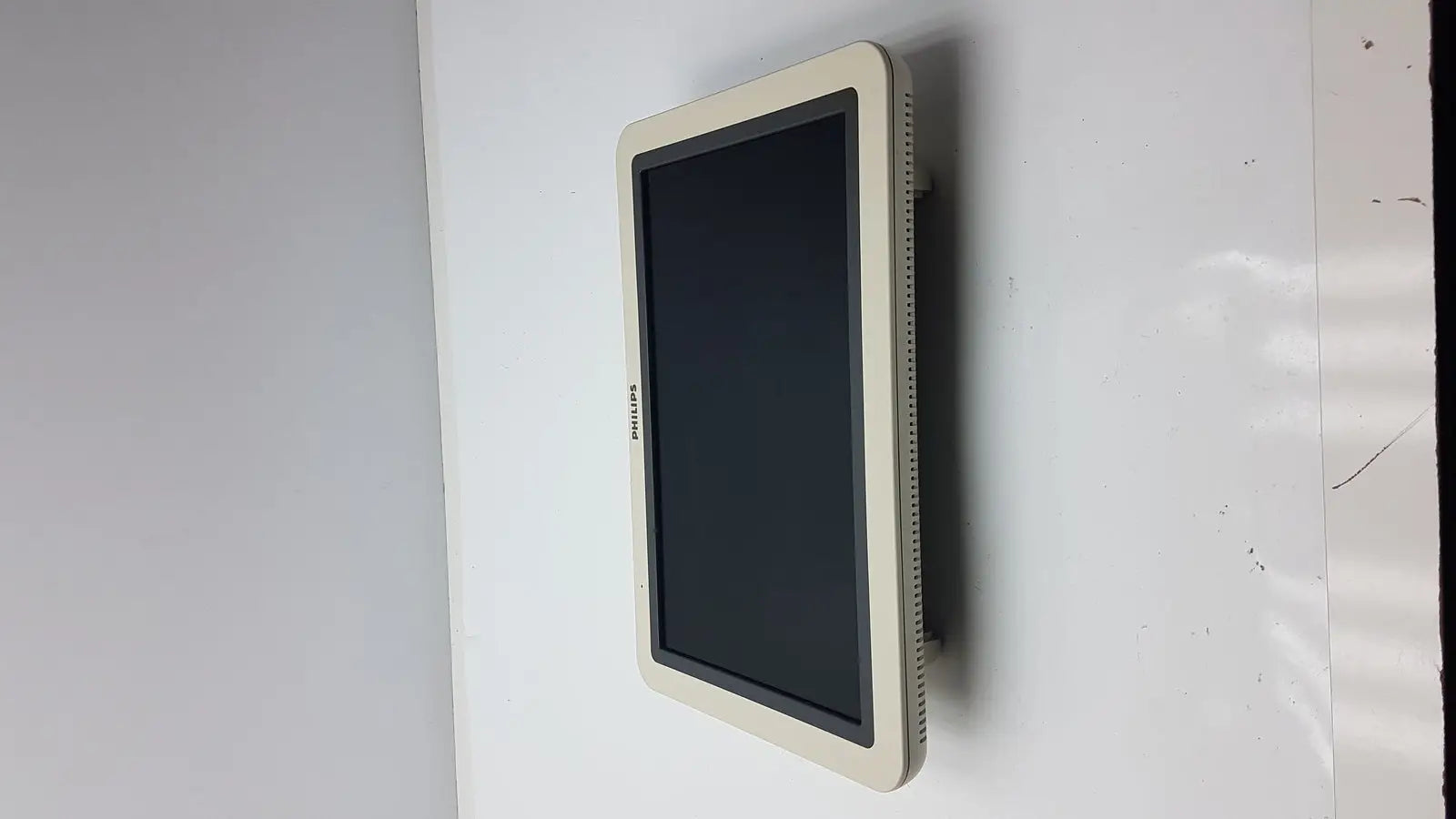Philips iU22 Ultrasound LCD Monitor 20 Inch Replacement UTAP20W - System Part