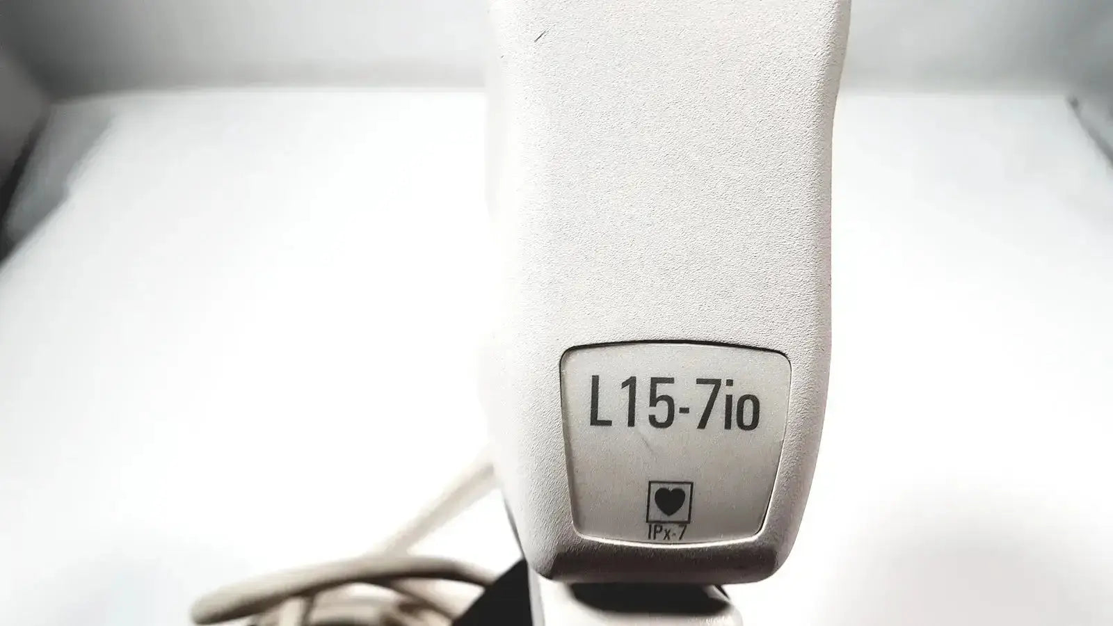 Gray plastic philips l15-7io linear array ultrasound transducer probe with ipx7 rating for iU22 system back side